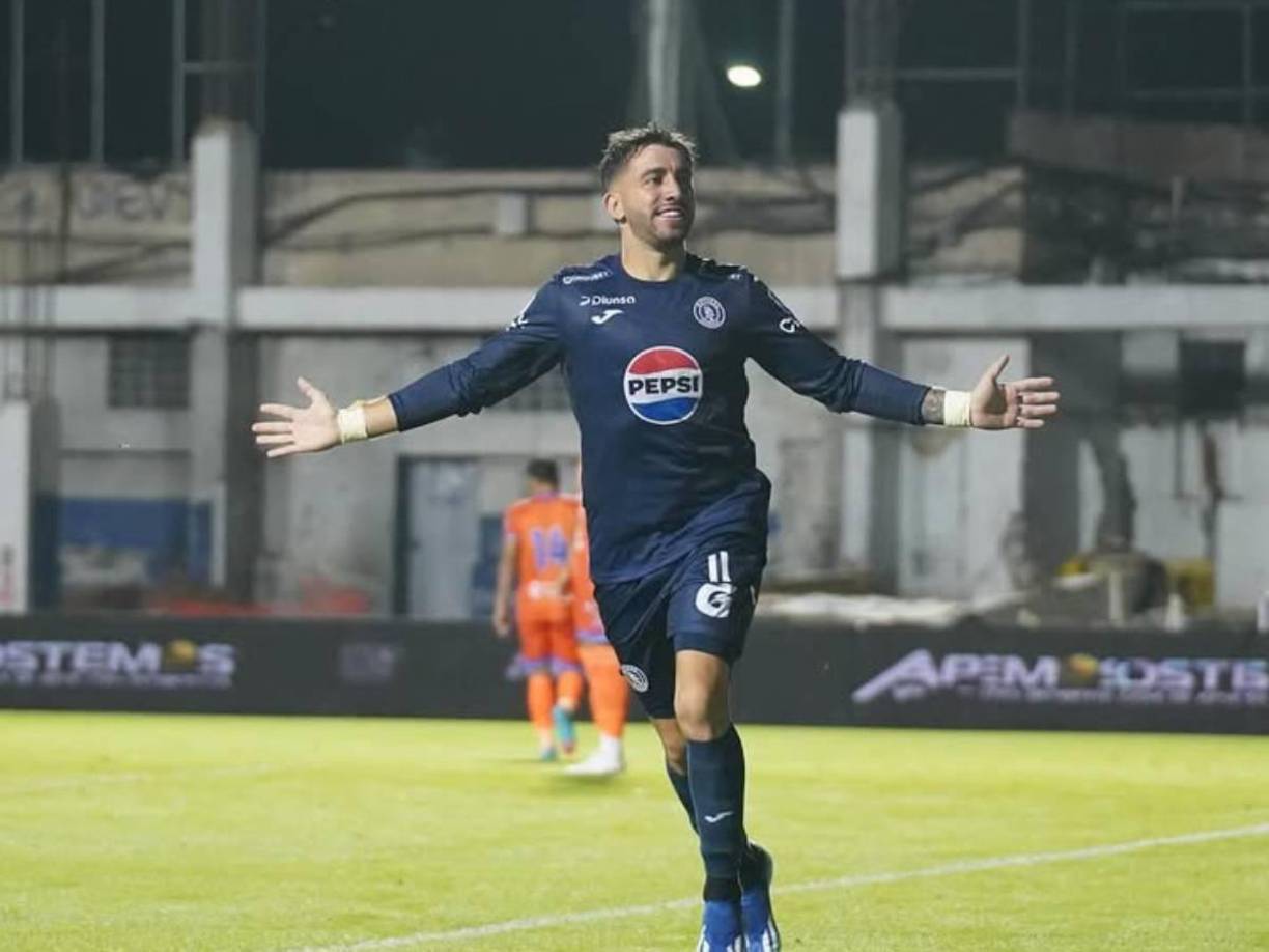 76 goles en 114 partidos son los números de Agustín Auzmendi siendo la gran figura del Motagua en los últimos torneos. 