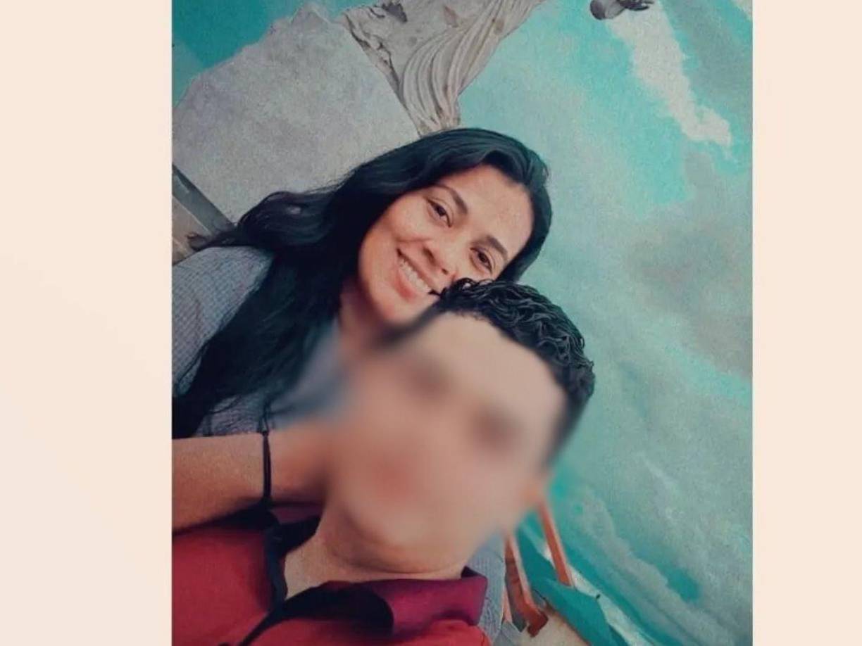 Las autoridades forenses investigan la causa del siniestro y de la muerte. 