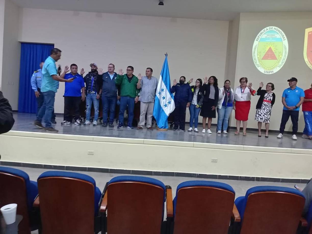 En las últimas horas el fútbol femenino se está organizando con sus autoridades previo al debut del primer torneo en Honduras.