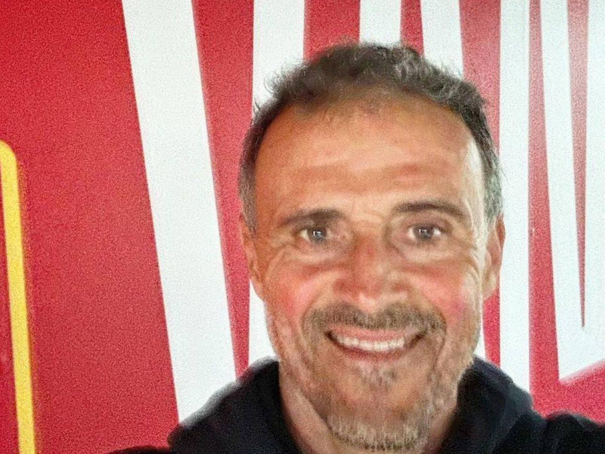 La niña del estratega padecía un tumor óseo que había obligado al entrenador a dejar su cargo en el combinado nacional de España, que había quedado en manos de Robert Moreno, su ayudante.