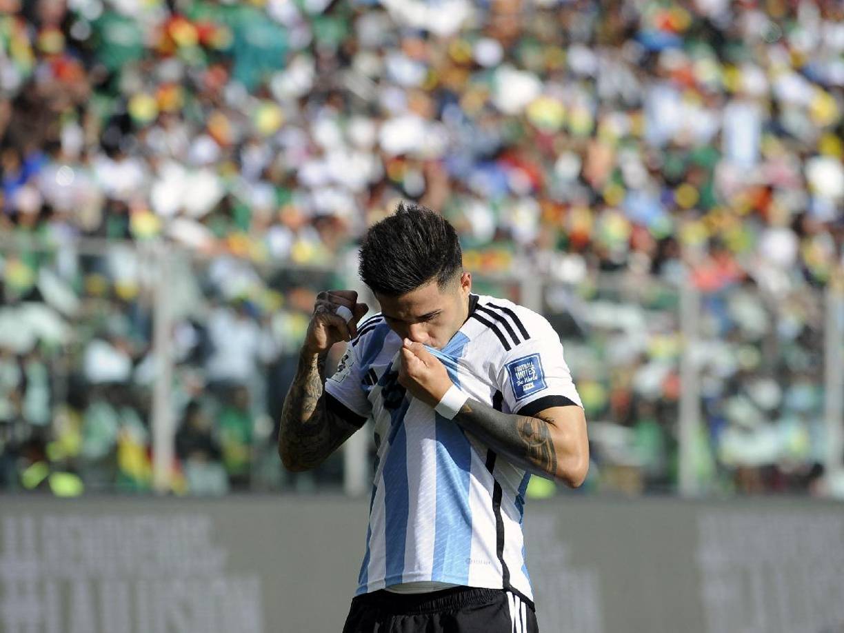 Messi en la banca y exjugador de la Liga Nacional enfrentó a Argentina