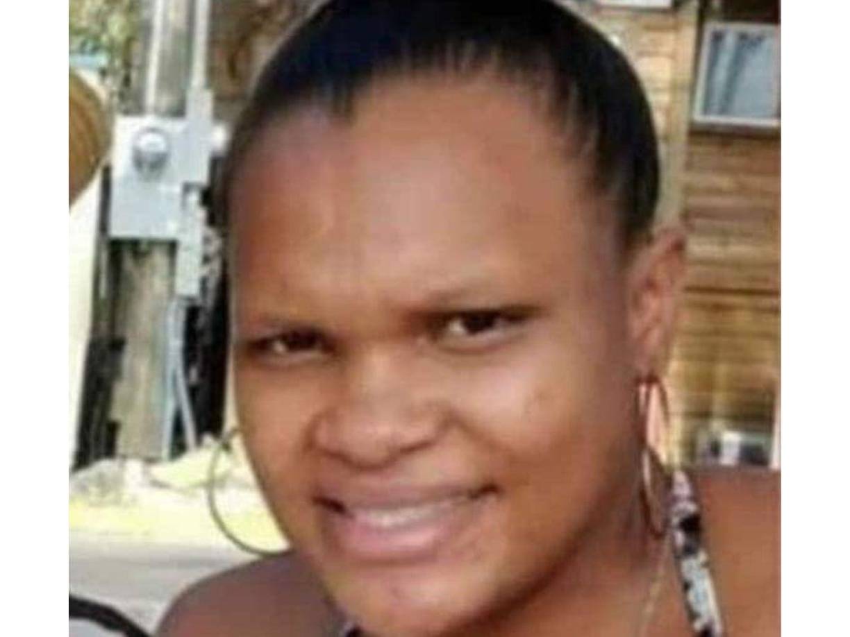 De momento Tenisha Bodden guarda prisión en Roatán.