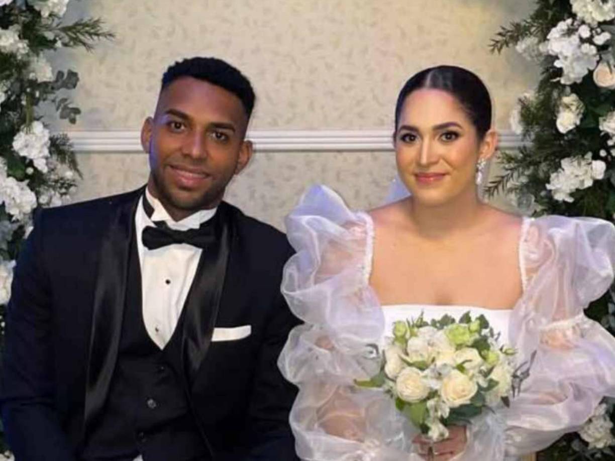 El pasado 28 de diciembre, Dylan Andrade contrajo matrimonio con la joven periodista Axsa Guillén.