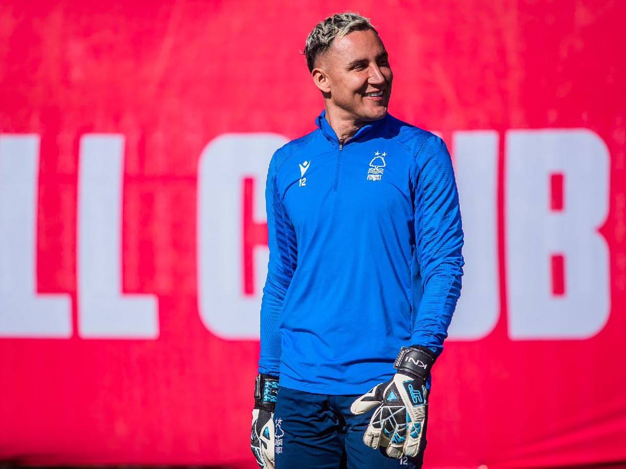 De acuerdo con la información exclusiva del reportero brasileño Kaliel Dorneles, Navas también presentó su nombre a Fortaleza y Santos para el curso 2024. El tico pretende un contrato de dos años con un salario de dos millones de dólares por temporada. También ha dejado claro que no le interesa la liga de Arabia Saudita.