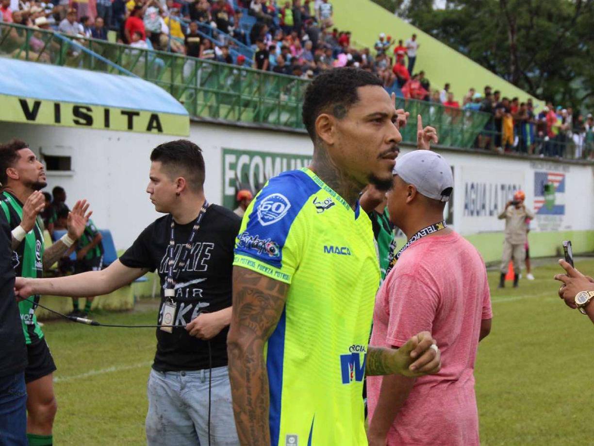 Henry Figueroa volvió a las canchas ya que apareció en el 11 titular del Olancho FC.