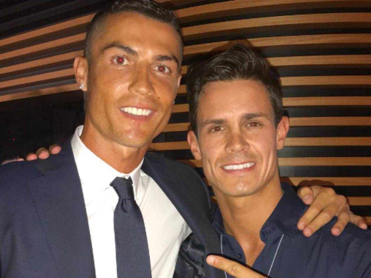 ”Empezamos a quedar y, a raíz de eso, mi novia y la de Cristiano (Georgina) también se conocieron y se estaban llevando bien. Al final, siento que todo fue de manera natural”, añadió el reportero.