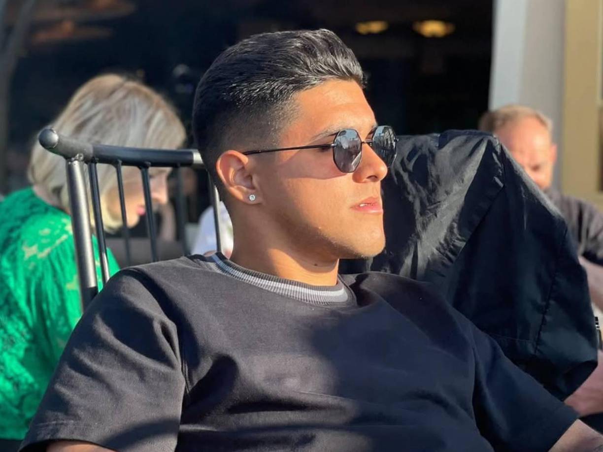 En la actualidad, Luis Palma no ha tenido una buena campaña ya que ha sido relegado a la banca en el Celtic y diversos rumores señalan que podría salir del cuadro escocés.