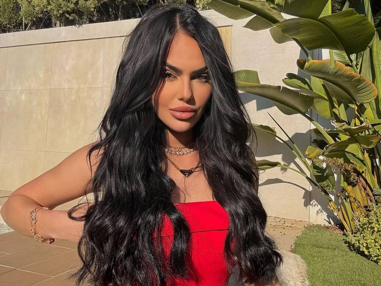 Dayana Lins ha dejado de seguir Vitor Roque en redes sociales, aunque reconoce que todavía sigue casada legalmente con el futbolista brasileño.