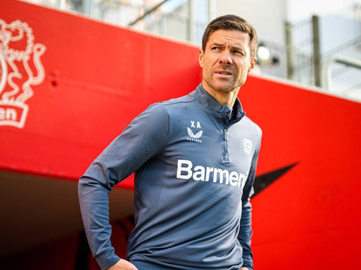 Xabi tiene una cláusula en la que podría salir de forma unilateral a partir del mes de junio del 2025 y el Real Madrid no quiere que se le escape esa oportunidad.