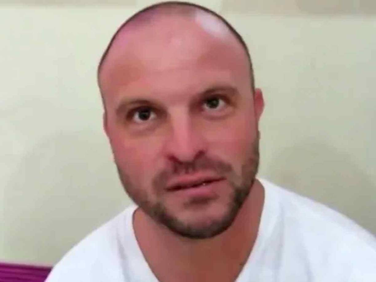 “ Todo aquel que nos pueda ayudar en esta situación muy complicada que tenemos con nuestra familia, desde ya muchísimas gracias”, indicó el exfutbolista charrúa. 