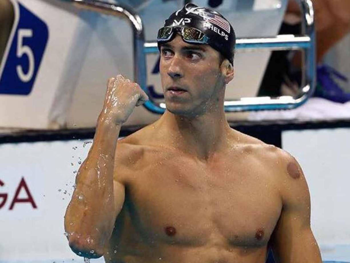 El exnadador Michael Phelps fue de los primeros deportistas en utilizar dicho metódo.