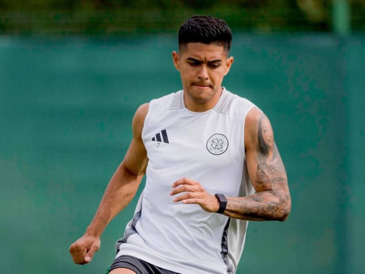 El medio deportivo Daily Mail UK informó que el Genoa de Italia quiere tener cedido al delantero hondureño Luis “El Bicho” Palma. Es casi un hecho que el catracho no seguirá en el Celtic en el 2025.