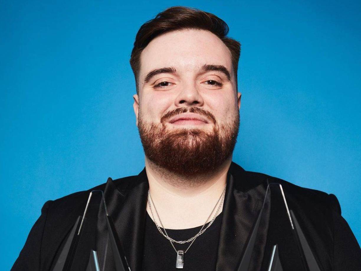 “Me noto débil, cansado, he dormido mal”, confesó Ibai Llanos en sus redes sociales.