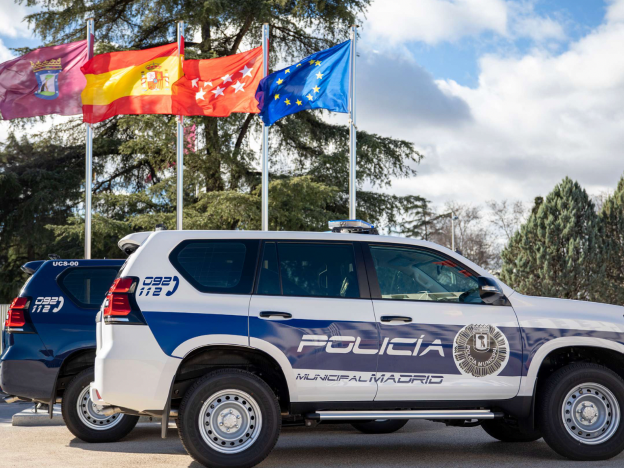 El operativo se llevó a cabo el martes 7 de febrero de 2023 por parte de la Policía Nacional y la Guardia Urbana de Barcelona.