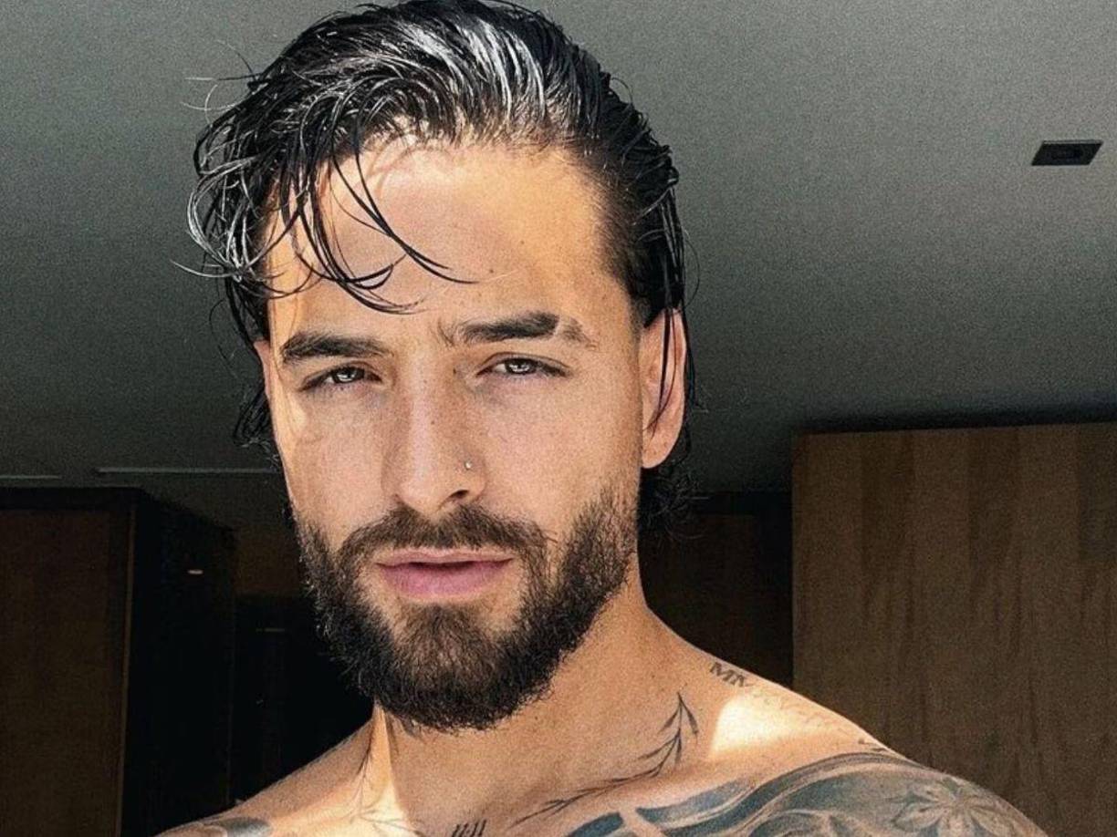 Luego de darse cuenta de lo sucedido, Maluma le tomó la mano, le dirigió unas palabras y se fue de ligar sin detenerse para más fotos, mientras hacía una cara de incredulidad por lo que acababa de pasar.