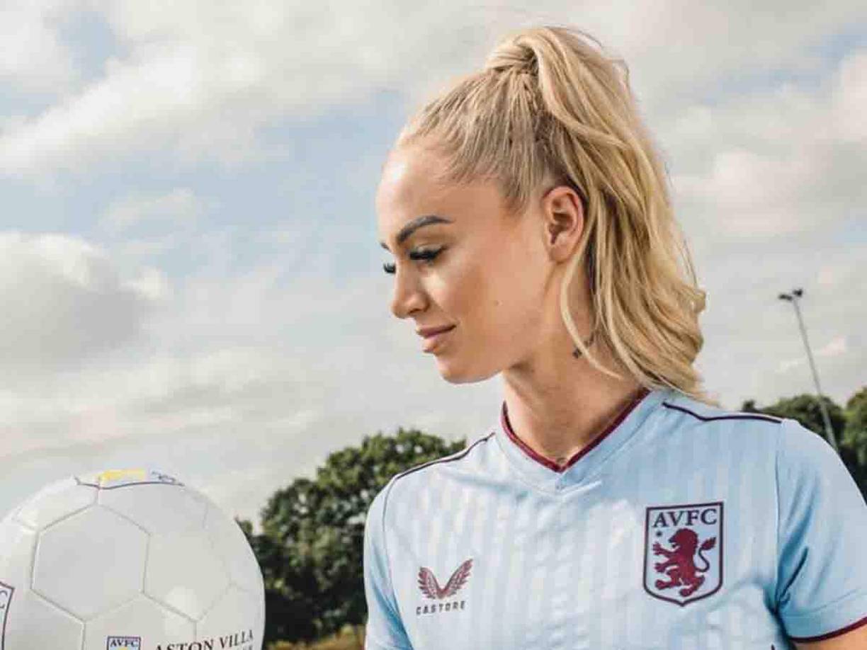 La chica señaló que un famoso hombre le ofreció dinero a cambio de tener relaciones sexuales. Sin embargo, la futbolista no quiso revelar la identidad del personaje.