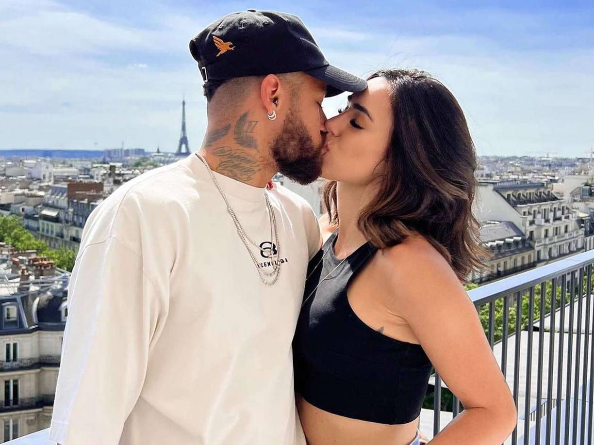 Biancardi aclaró que sus actuales relaciones con la estrella del fútbol no son amorosas y se limitan al cuidado de la hija que tienen.