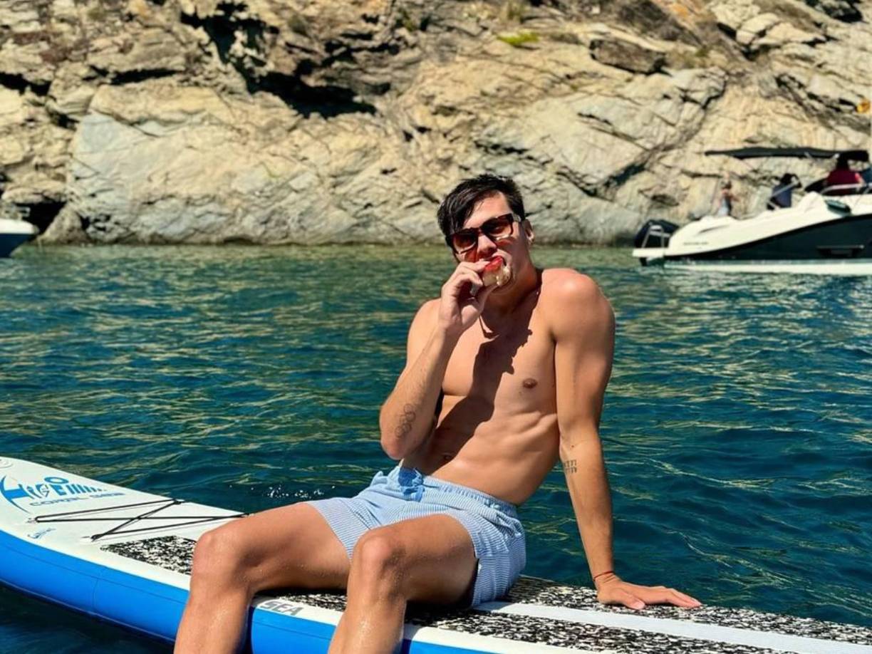 “Fue gracioso, nos comparan con muchas películas y cosas así. Está bueno visibilizar que también hay deportistas del colectivo (LGTB+) adentro del comité argentino”,comentó en la TV Pública Keenan, durante una entrevista en los Juegos Olímpicos, donde representó a la Argentina con Los Leones.