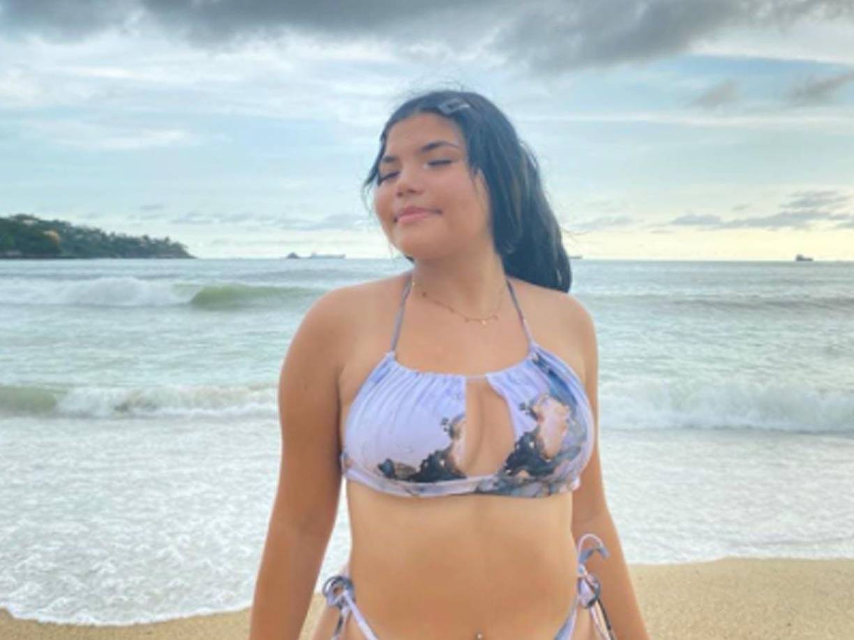 Matan a Wendy mientras platicaba con su amiga en la calle