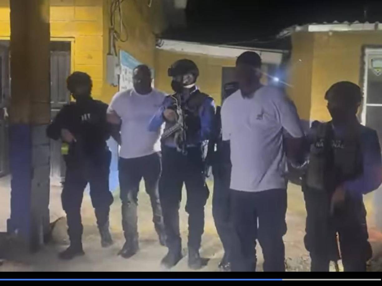 El monto incautado equivale a aproximadamente 7.7 millones de lempiras y la Policía Nacional presume que es dinero proveniente de actividades ilícitas.