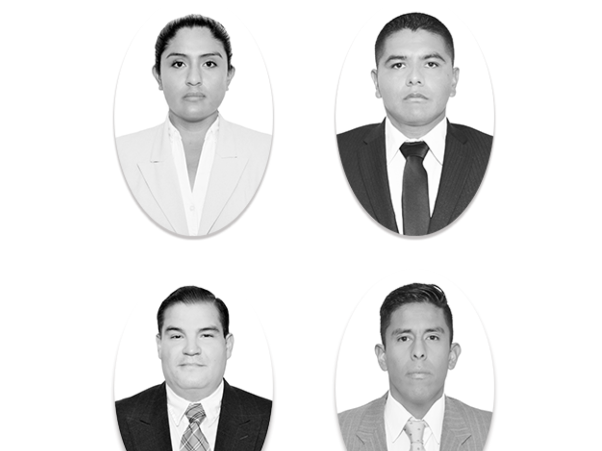 10. Dos fotografías en blanco y negro y otras dos tamaño carnet