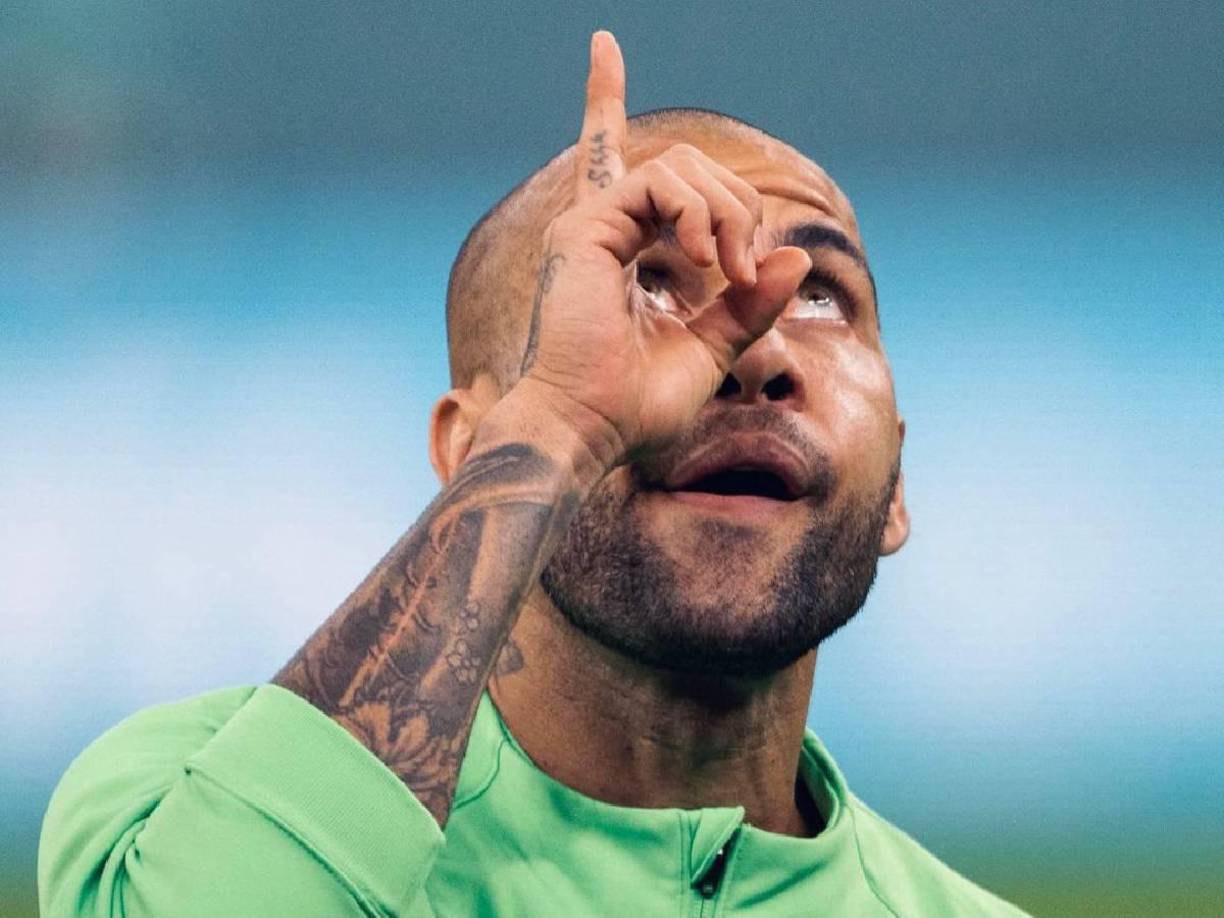 Han pasado varios meses desde la salida de prisión del exjugador del FC Barcelona, Dani Alves. Ahora vive una vida totalmente diferente tras la denuncia que lo mantuvo en prisión.