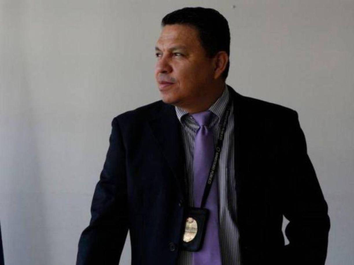 <b>15. Luis Javier Santos Cruz</b>Es el actual jefe de la Unidad Fiscal Especializada Contra Redes de Corrupción (Uferco). Es uno de los candidatos con mayores posibilidades dentro de la nómina. 