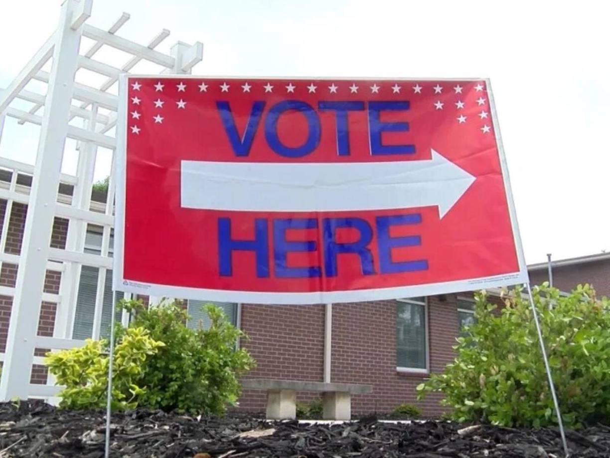 El arresto fue confirmado por Jason Dwinell, representante de la oficina del alguacil del condado de <a rel="nofollow noopener noreferrer" href="https://www.clarin.com/internacional/deportes/rosie-ruiz-historia-tramposa-record-engano-mundo-atletismo_0_lG8EbTikOd.html" target="_blank">Wayne</a>.