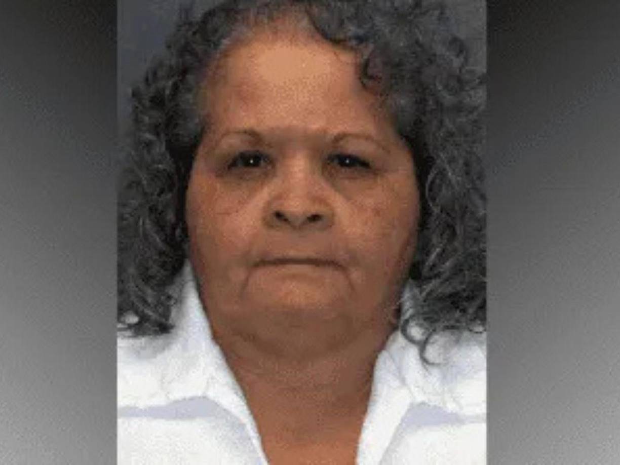 Aunque las autoridades de Texas les habían preguntado sobre qué pensaban al respecto, el familiar de Quintanilla aseguró que, así la mujer haya solicitado la libertad condicional, “no quiere decir que la van a dejar salir, pero tiene ese derecho de ir a pedirlo”.