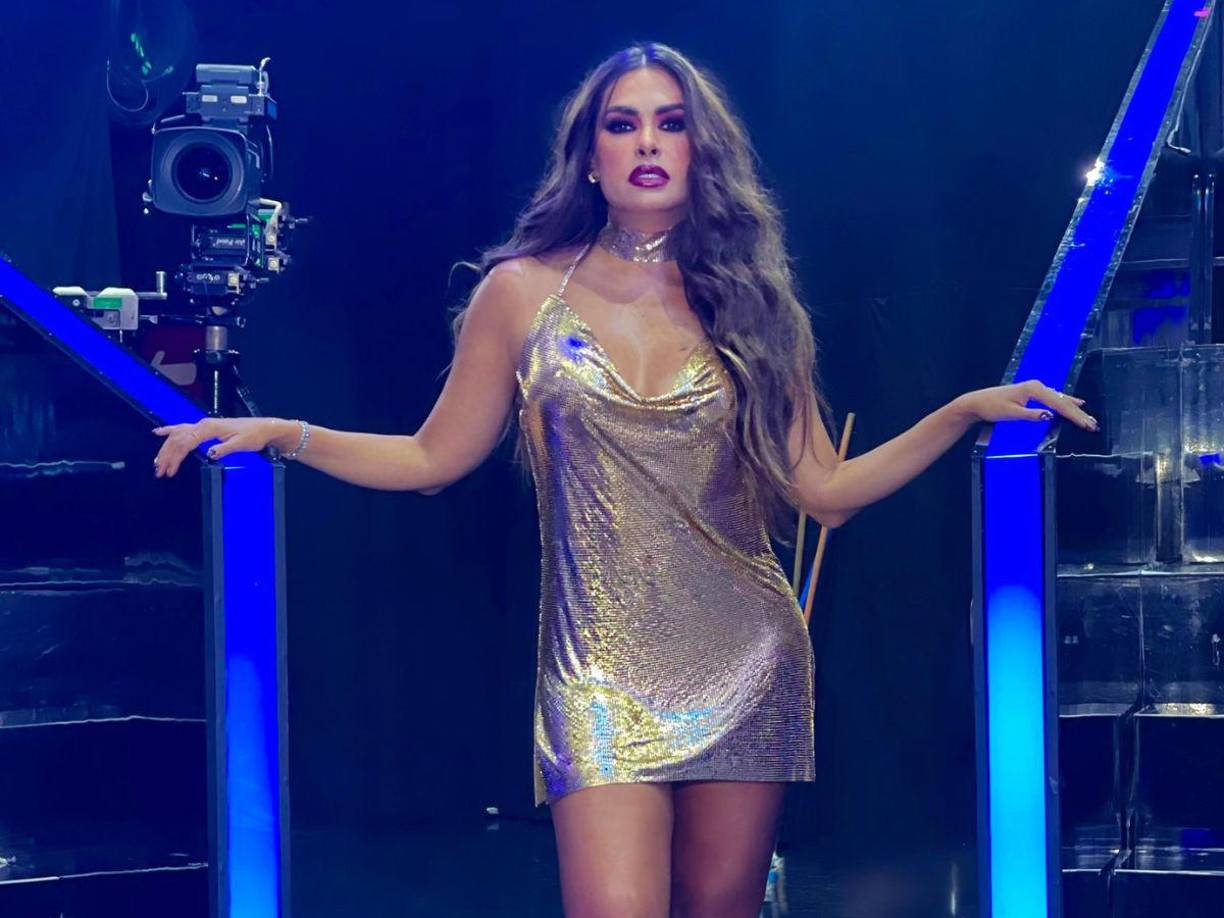 Galilea Montijo, quien lleva 19 años como conductora titular del programa ‘Hoy’ reveló en la reciente edición del programa que se ausentará un tiempo del matutino por una importante razón.