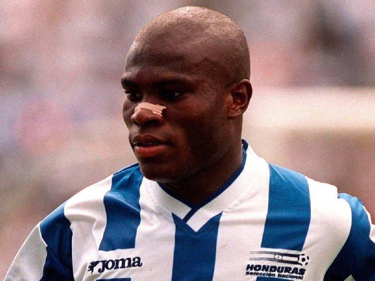 El exjugador de la Selección de Honduras se retiró en 2010 y todavía sigue siendo recordado por los aficionados catrachos.