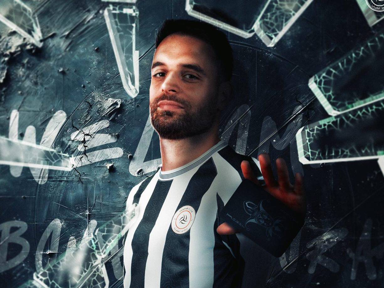 El Al Shabab de Arabia Saudita ha fichado al centrocampista italiano Giacomo Bonaventura, quien llega procedente de la Fiorentina. Firma por una temporada.