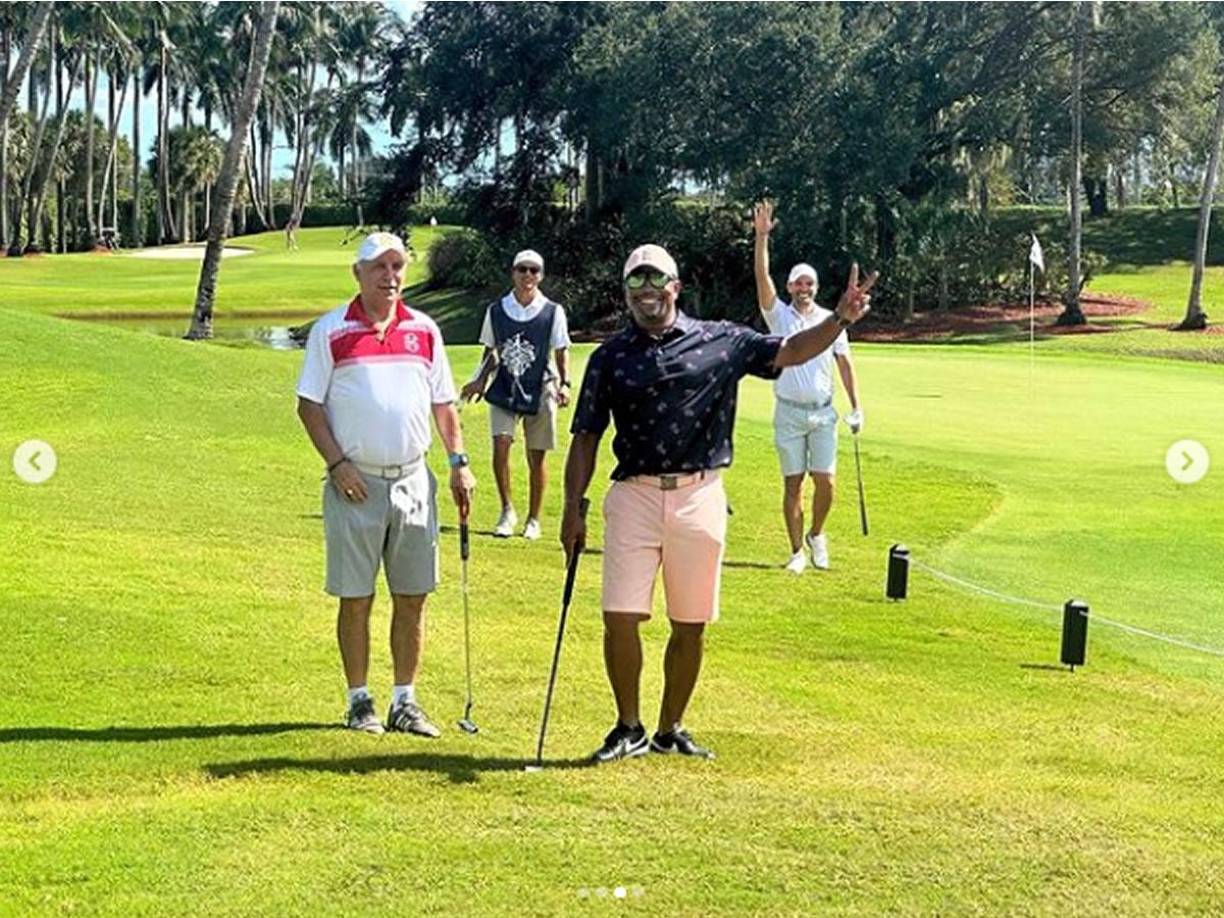 Carlos Pavón pasó un gran día jugando en el Trump International Golf Club West Palm Beach, uno de los campos de este deporte que pertenece a la famosa familia de Estados Unidos.