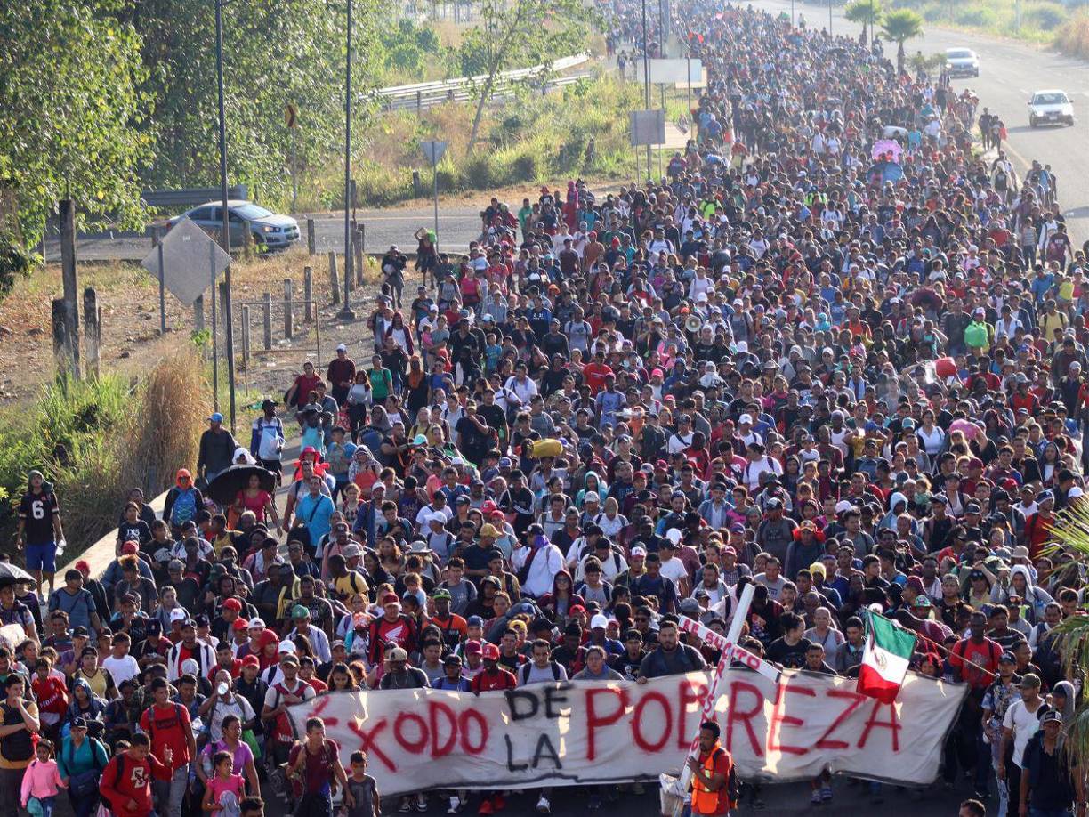 El mandatario mexicano reconoció el viernes que el flujo de migrantes ha aumentado, un fenómeno que expone a su par estadounidense, Joe Biden, a fuertes ataques de la oposición ante las elecciones presidenciales del 2024.