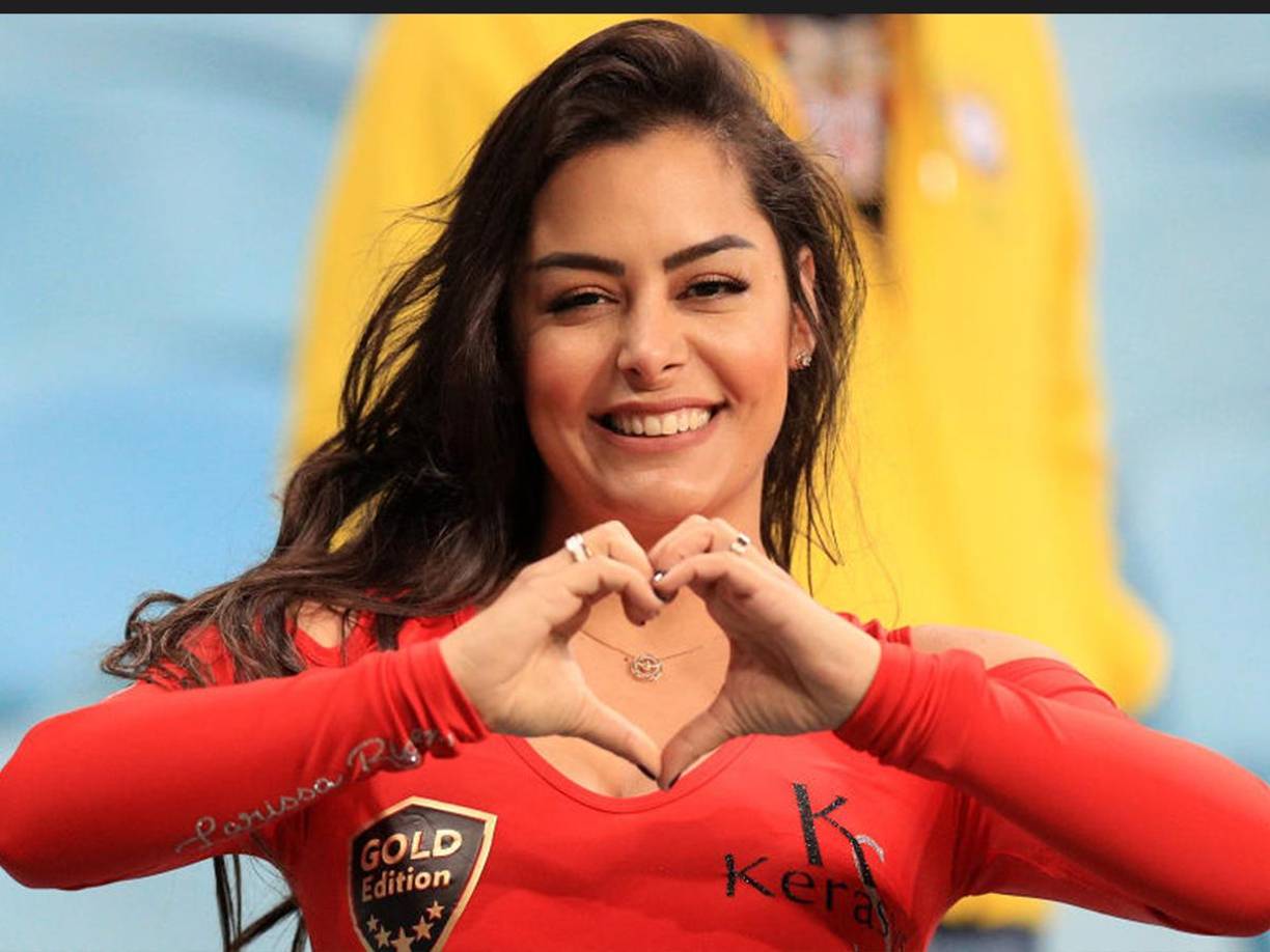 Larissa Mabel Riquelme Frutos, de Asunción, Paraguay, cobró relevancia en el Mundial de Sudáfrica 2010 por la forma en cómo animaba a la selección guaraní en el torneo.