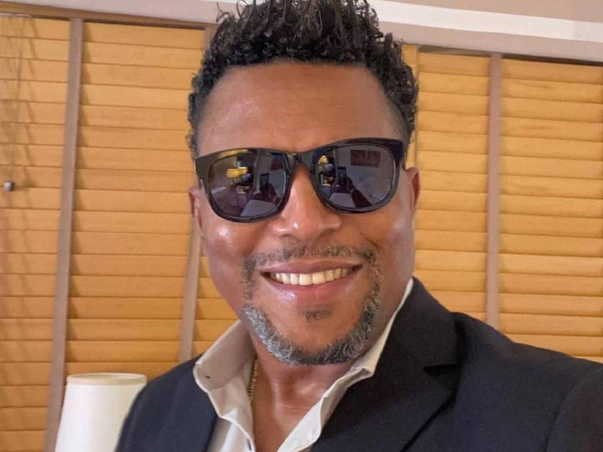 El nuevo proyecto de Pavón se llama “La Sombra X”. ¿De qué se trata? Aquí te lo contamos.