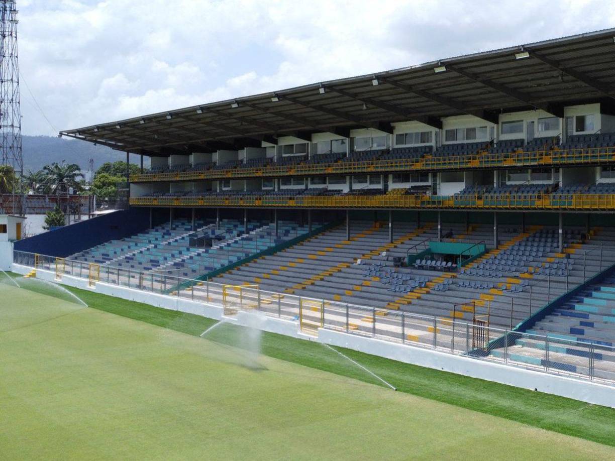 Las obras estarán listas para este jueves 22 de agosto en el que terminarán de instalar las sillas, los palcos. 