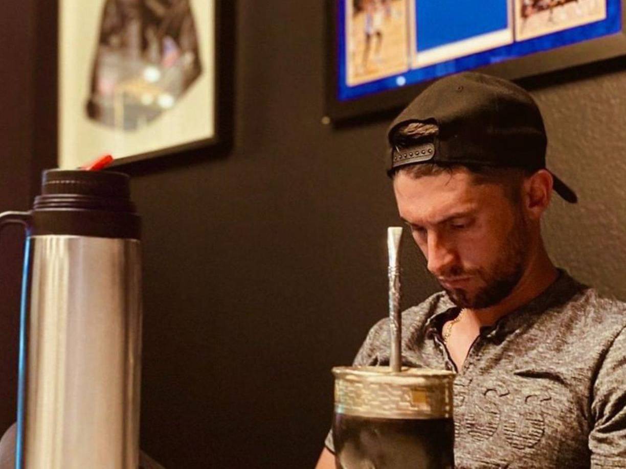 Esteban Espíndola sorprendió retirándose a los 31 años de edad.