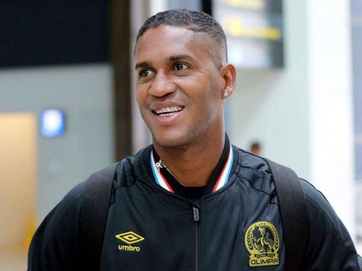 Brayan Beckeles: El veterano defensor de 38 años reveló en plena celebración de la copa 38 que seguirá un torneo más en las filas del Olimpia.