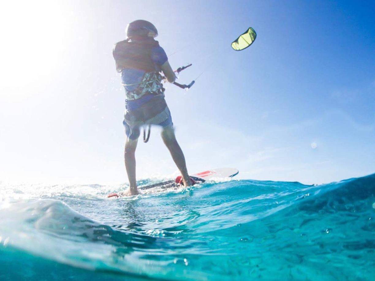 En diciembre de 2023 había conseguido el boleto a los Juegos Olímpicos de París 2024 luego de haber terminado octavo en el evento Sail Sydney, según informó la <i>CBS.</i> 