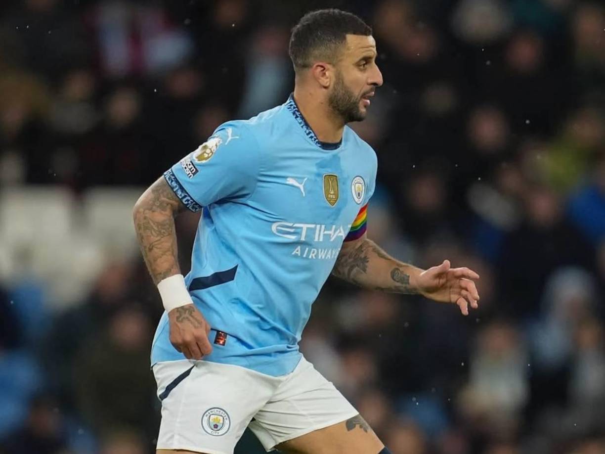 Manchester City y AC Milan llegaron a un acuerdo por la cesión pagada con una opción de compra de fácil acceso para Kyle Walker. El lateral derecho inglés de 34 años jugará en el rossonero.