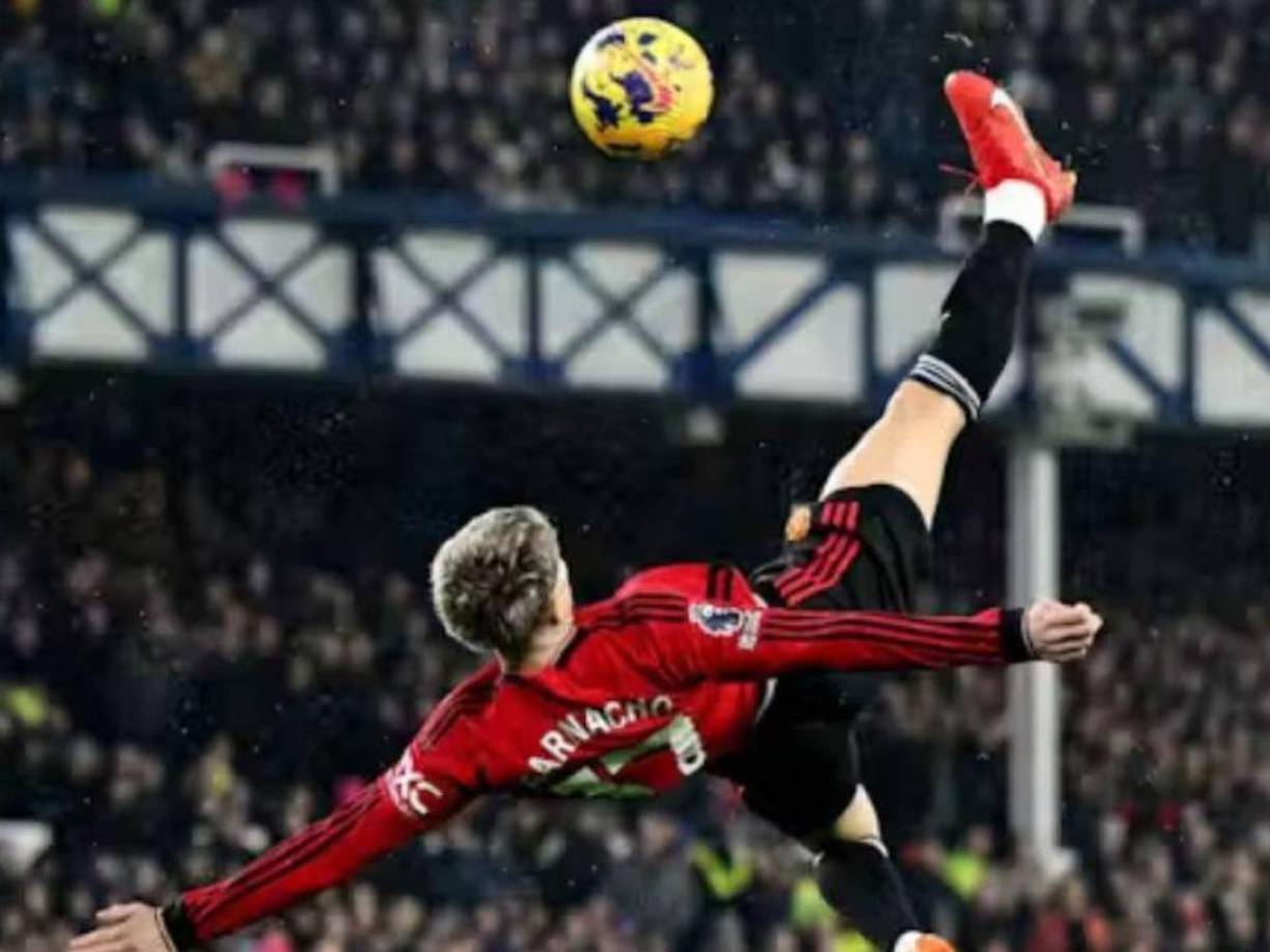 Alejandro Garnacho- Everton-Manchester United | 26 de noviembre de 2023. Garnacho hizo enmudecer al Everton con la impresionante diana que abrió el marcador para el United. El balón bombeado por Diogo Dalot desde la banda iba un poco pasado, pero el argentino saltó y ejecutó una chilena imparable para Pickford.