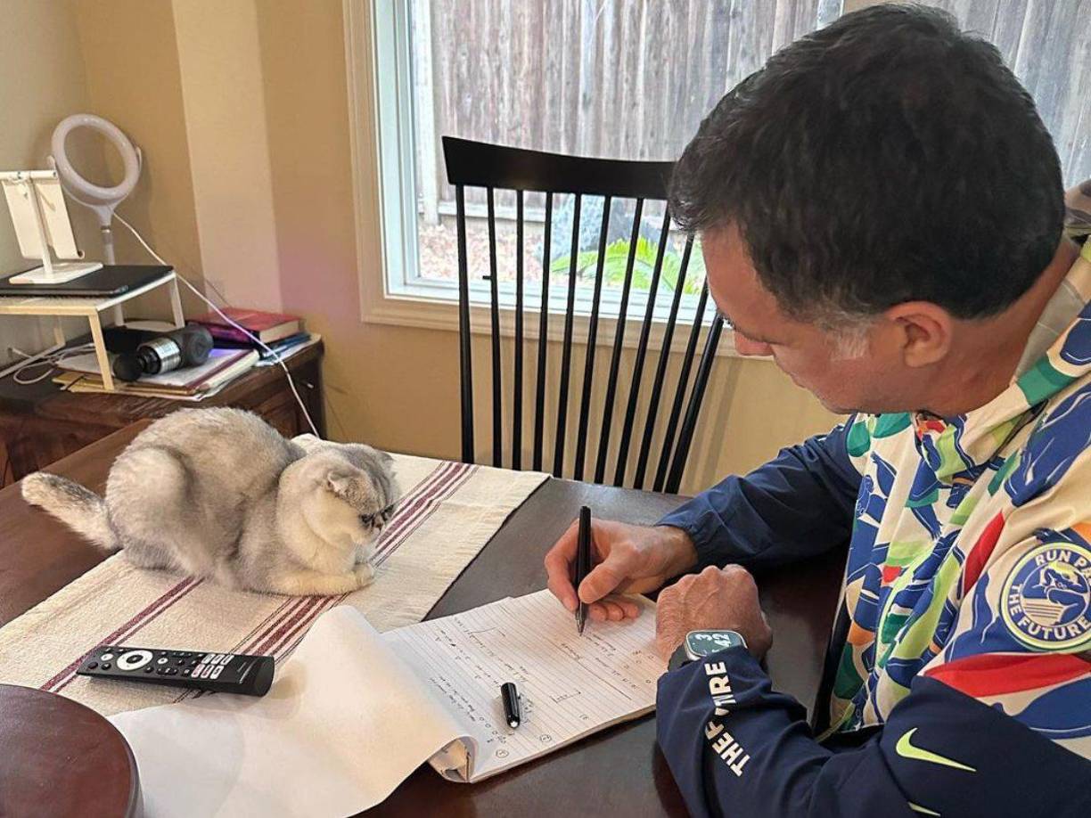 A pesar de ello, sueña con poder volver algún día. <b>“Es mi país. Amo a mi gente,</b> a pesar de que sus ideas sobre mí están distorsionadas por los medios controlados”, contó 