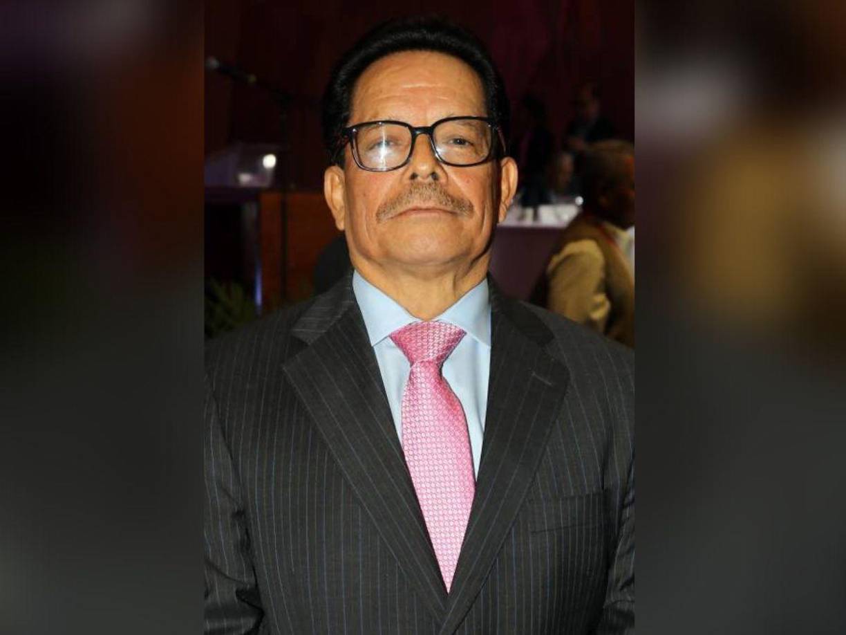 <b>5. Nelson Danilo Mairena Franco.</b>Sin duda alguna recibió su nominación de sorpresa. Aunque pasó las pruebas y estaba en los 45 seleccionados por la Junta Nominadora no se barajaba su elección ni era favorito por el Partido Liberal. Respetadísimo en su gremio y con 72 años en sus espaldas, fue la persona a la que tuvo que recurrir el PL cuando Manuel Zelaya vetó a Sibrian. 