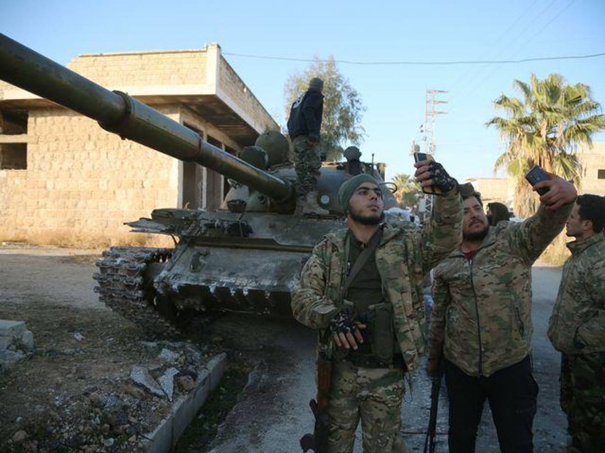 El presidente sirio, Bachar al Asad, afirmó que, con la ayuda de “aliados y amigos”, su Ejército es capaz de derrotar a los rebeldes islamistas respaldados por Turquía.