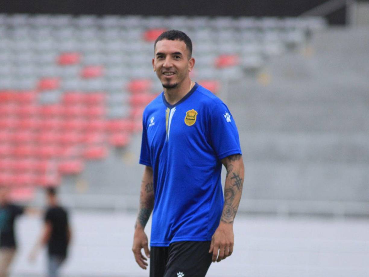 Oscar Rai Villa: Real España trabaja para llegar a un acuerdo de rescisión de contrato del atacante mexicano. Tuvo un Apertura 2023 para el olvido.