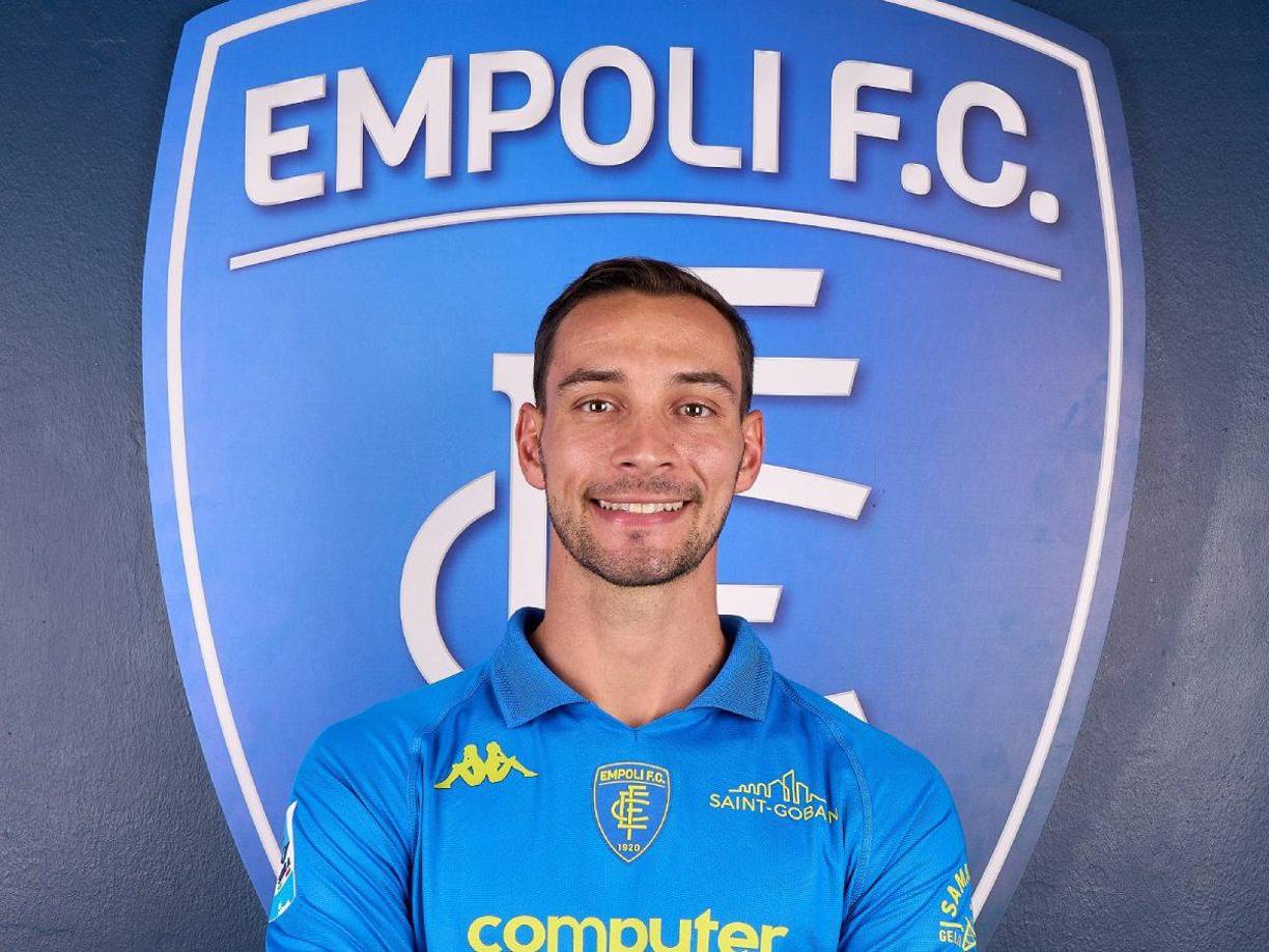 El lateral italiano Mattia De Sciglio es nuevo jugador del Empoli, llega procedente de la Juventus.