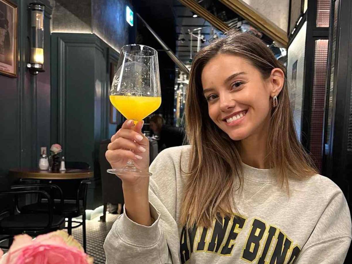 En otro de los aspectos donde Cavanis se destaca es en YouTube, donde la modelo tiene su canal. 