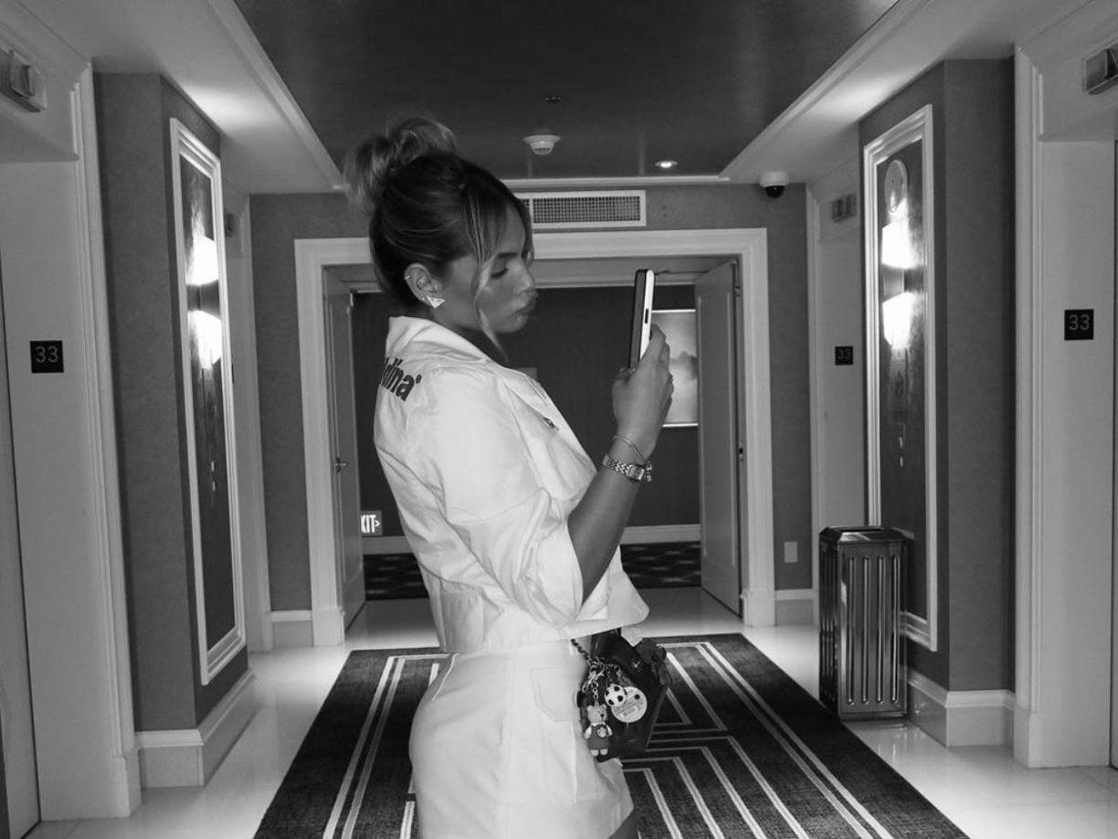 Gabriely Miranda aclaró que el contrato se lo toman a modo de broma», pero lo cumplen al pie de la letra para el bienestar de los dos y de la relación.