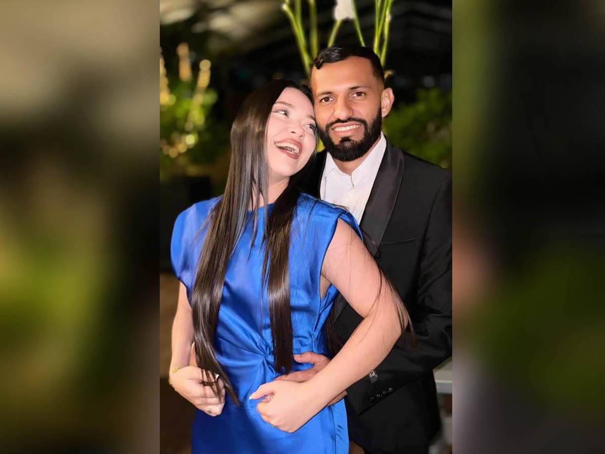 Jorge Álvarez, compañero de Carlos Pineda en el Olimpia, fue uno de los invitados de la boda junto a su esposa Madeline Ordóñez.